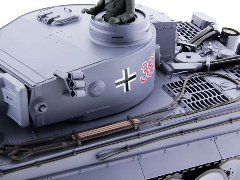 Радиоуправляемый танк Heng Long Tiger 1/16 Ver 7.0 Henglong HL3818-1