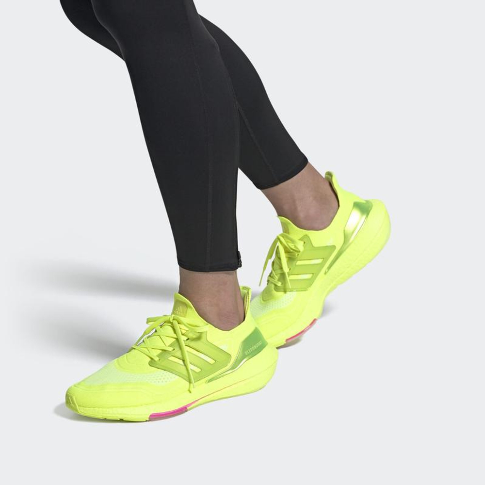 Кроссовки Adidas Ultraboost 21