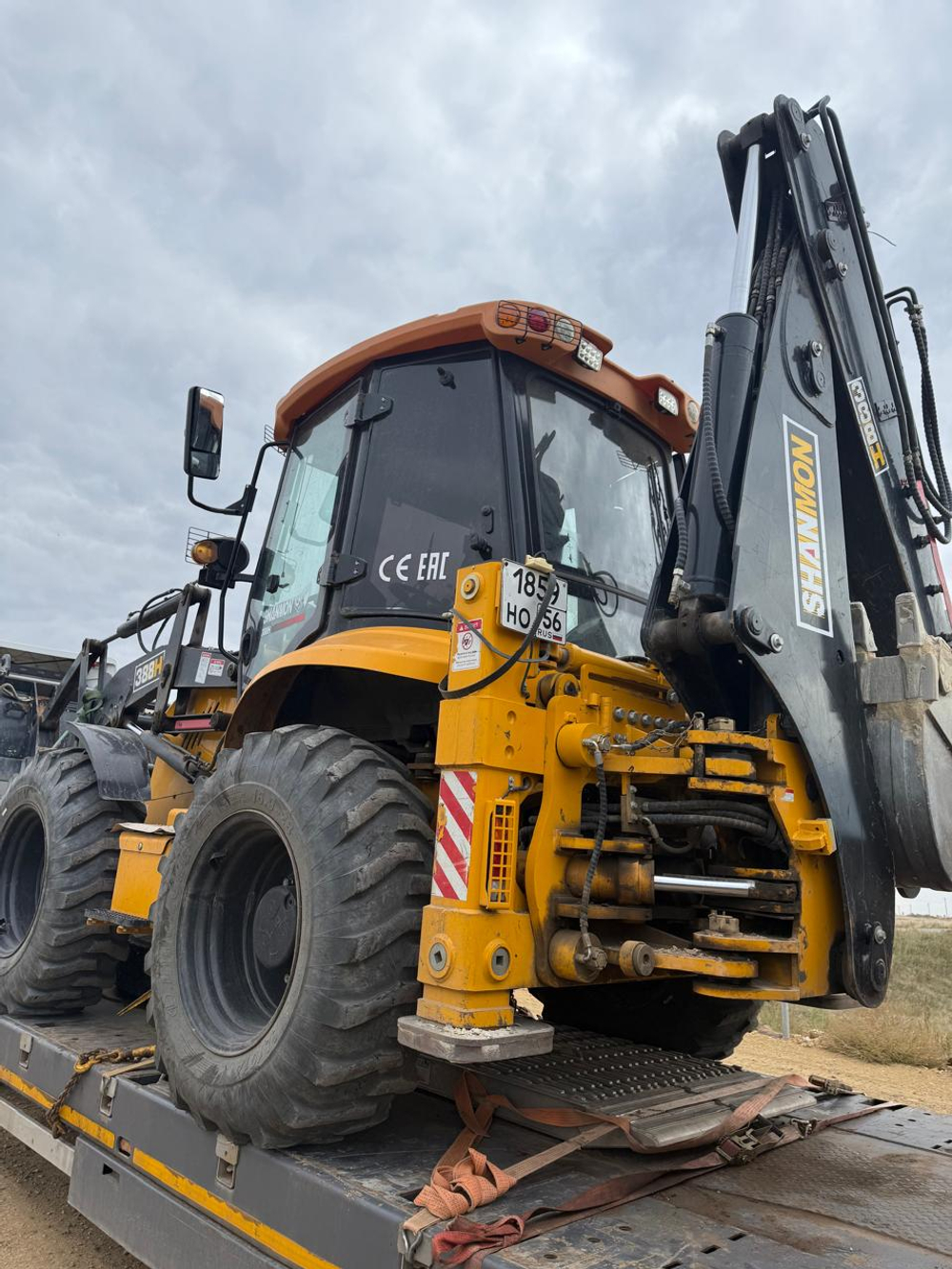 SHANMON 388 Экскаватор-погрузчик 388 (Дизельный, 4,8 л, 102 л.с., АТ)