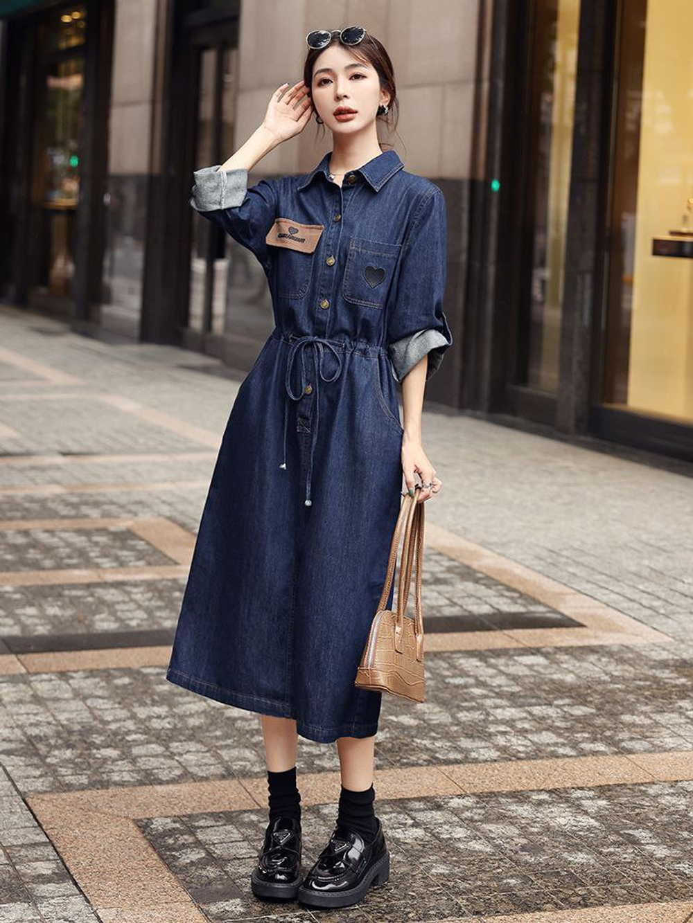 Джинсовое платье-рубашка миди