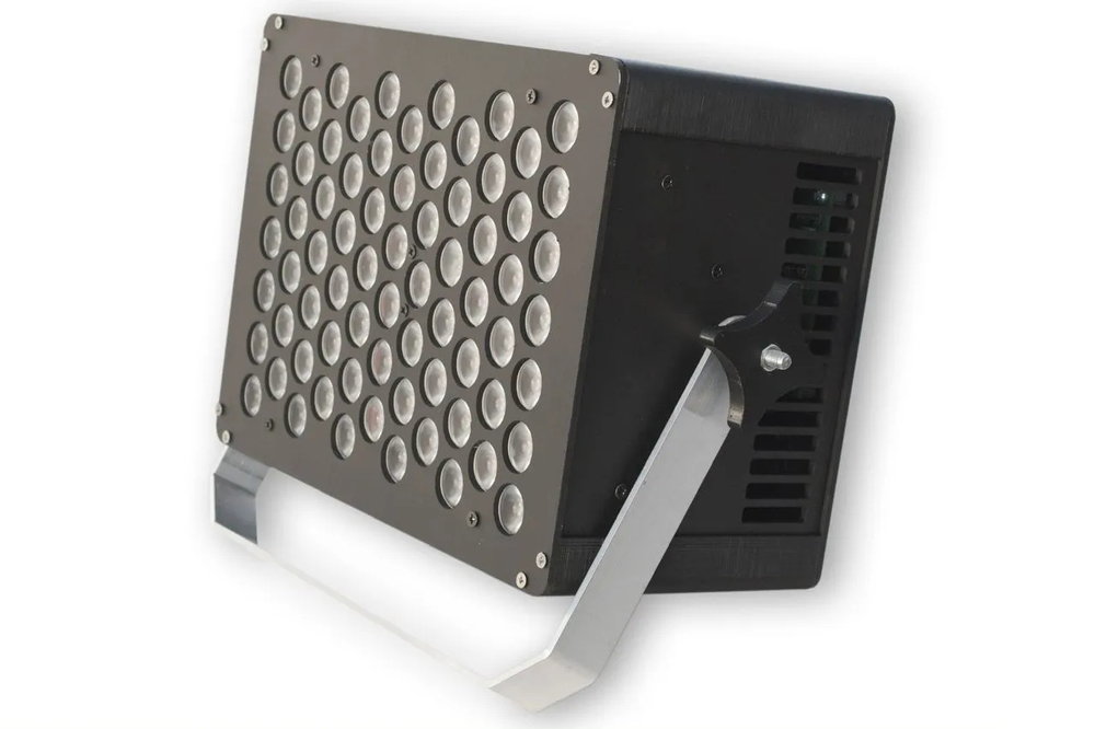 Светодиодный прожектор LED PAR RGBW и Warm+Cold White