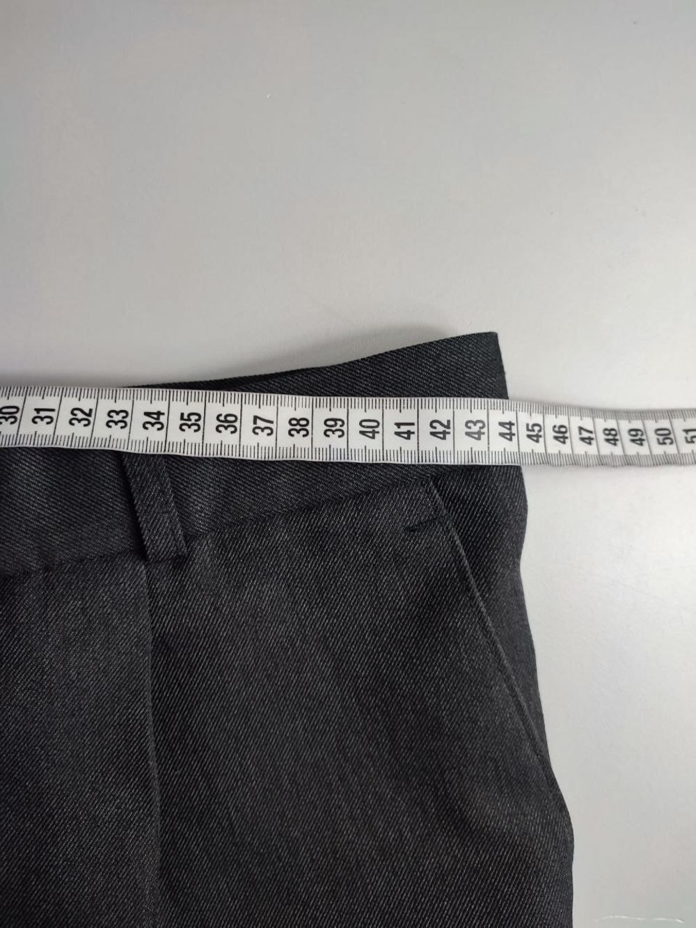 Брюки строгие для мужчин визуально с шерстью 50-52 размер