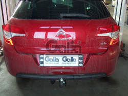 Фаркоп оцинкованный Galia C038A для Citroen C4 седан/хетчбек 2004-2010, 2010-, Peugeot 307, 308 хетчбек 3/5 дверей 2001-2007, 2007-2012(паспорт и сертификат в комплекте)(без электрики)