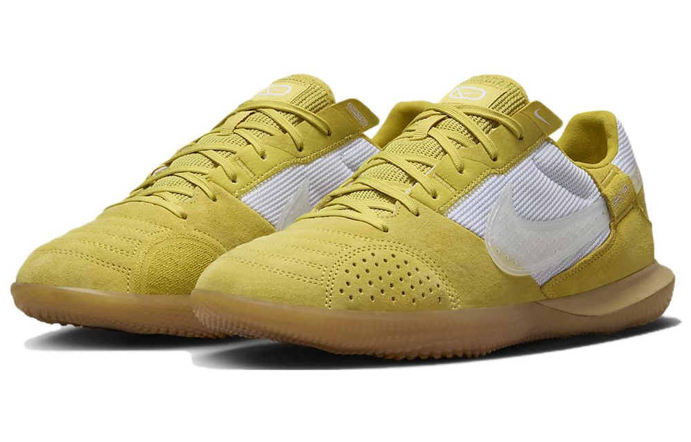 Кроссовки Nike Streetgato