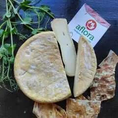 Сыр мягкий коровий *Вашерен* (Булатово) / 150 гр