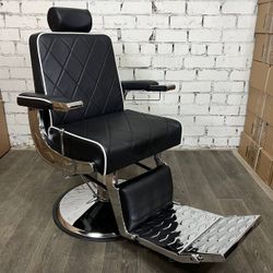 photo_5451767478653931036_y