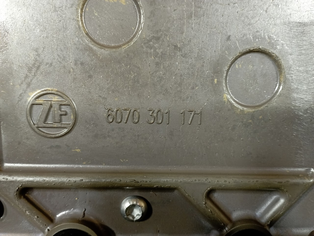 Блок управления АКПП ZF12TX2621 2023г.