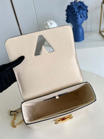 Louis Vuitton Twist MM