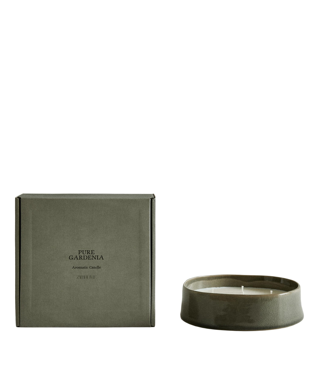Zara Home Свеча ароматическая Pure Gardenia 590 г, растительный воск, аромат цветочный, Розовый