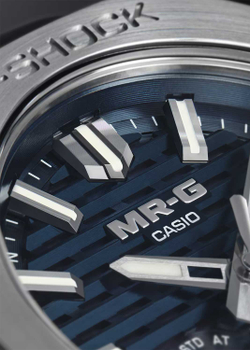 Часы Casio MRG-B2100D-2A