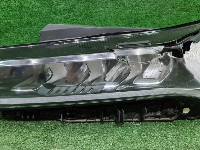 Фара левая Kia K5 (2019-2023) LED