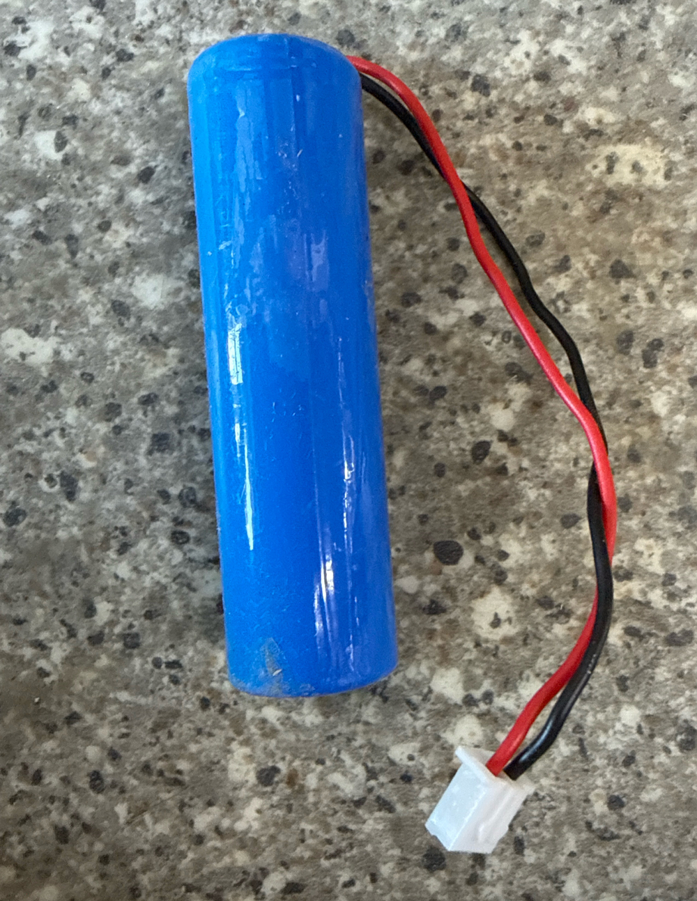 аккумулятор 18650 1спайка с проводом