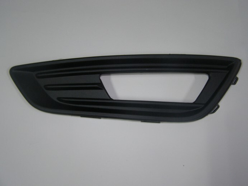 Рамка п/туман. фары Ford Focus III лев. с 2015 г. (черная) (COMPONENT)