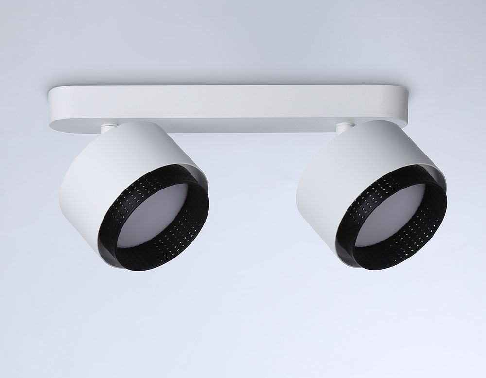 Ambrella Настенно-потолочный поворотный спот со сменной лампой GX53 Techno family TN71285