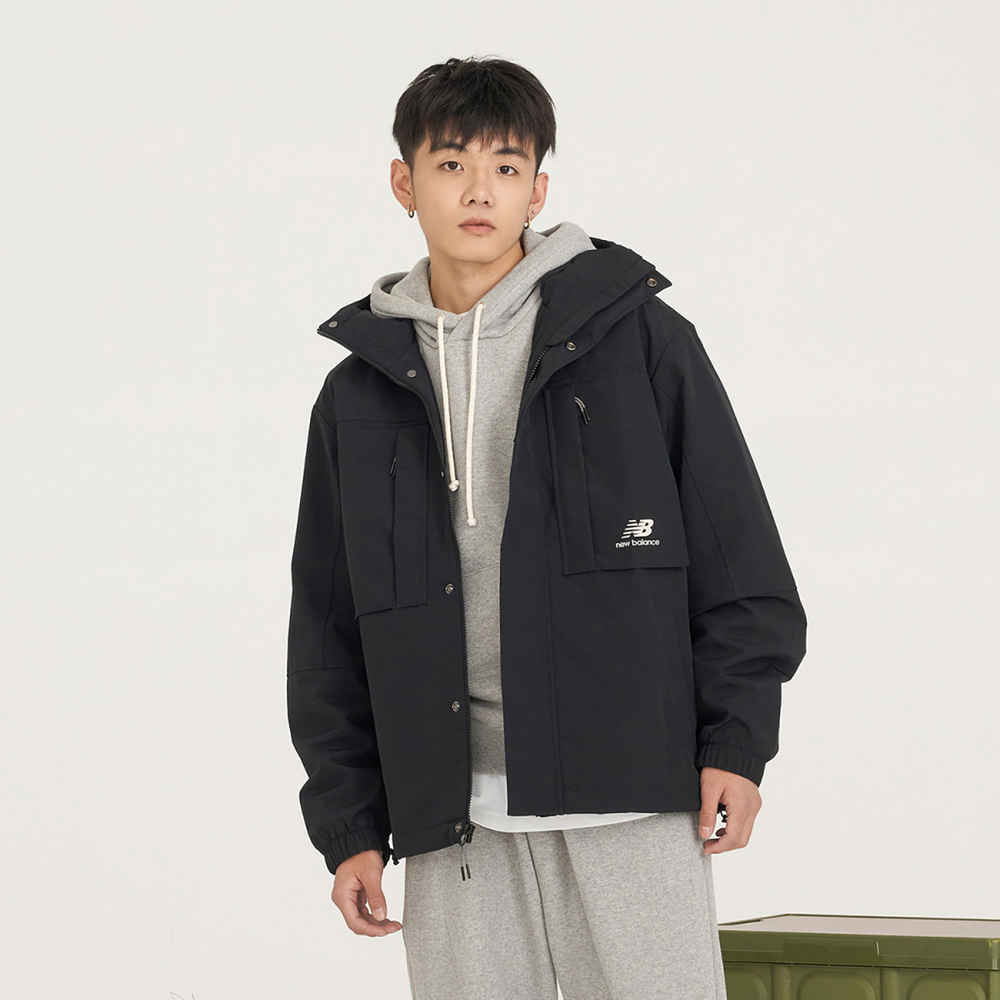 Куртки New Balance, AMJ31304-BK