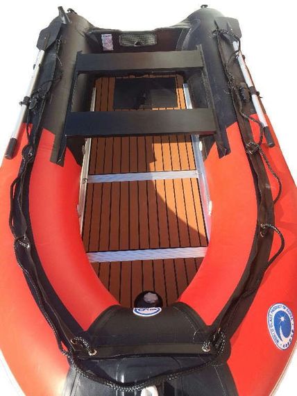 Лодка ПВХ STORMLINE Flexiteek 310 (черно-зеленая/красно-черная)