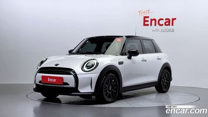 Mini Cooper 5 даерей Classic (08.2023)