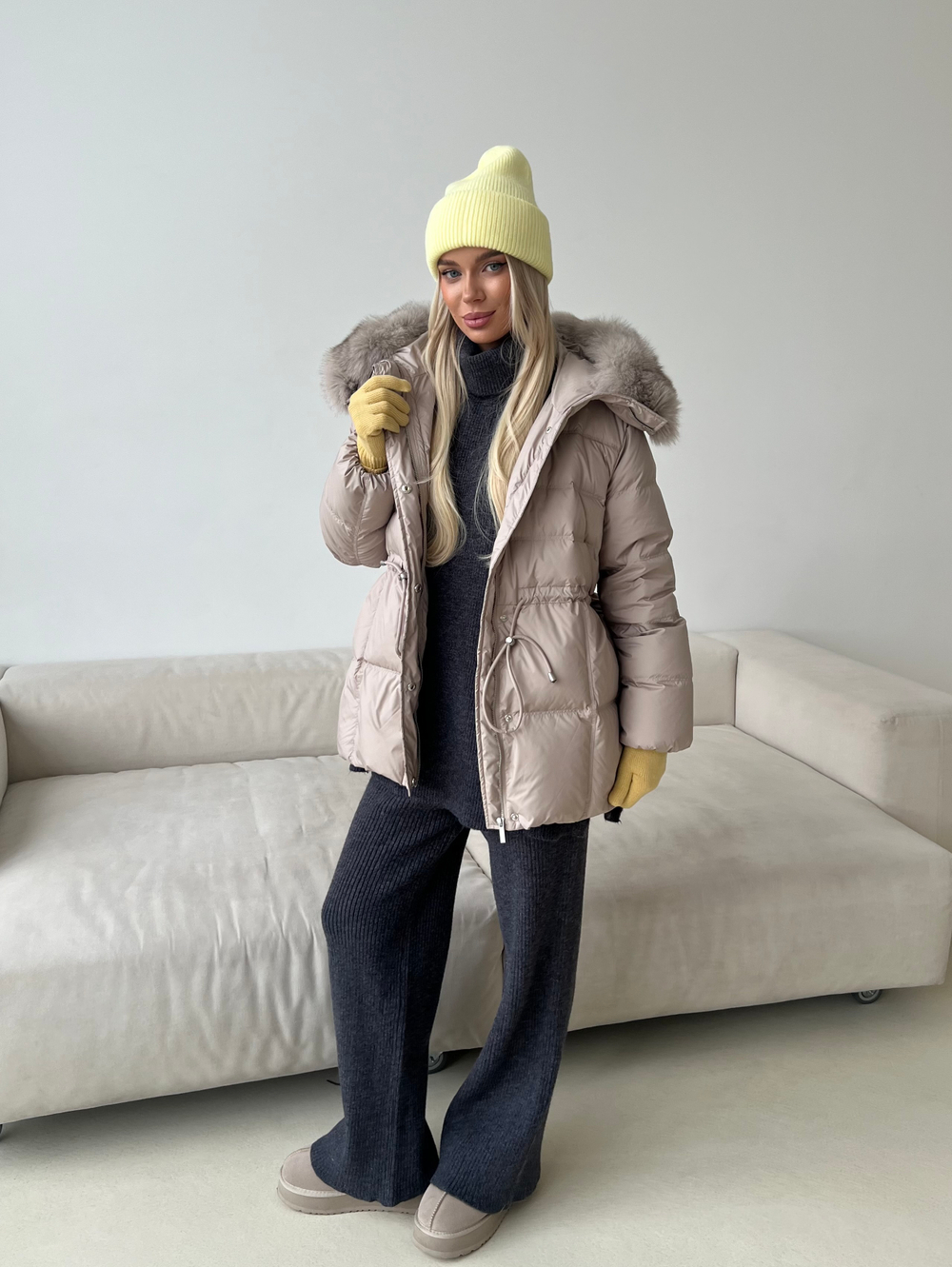 Пуховик Fresh миди с кулиской бежевый