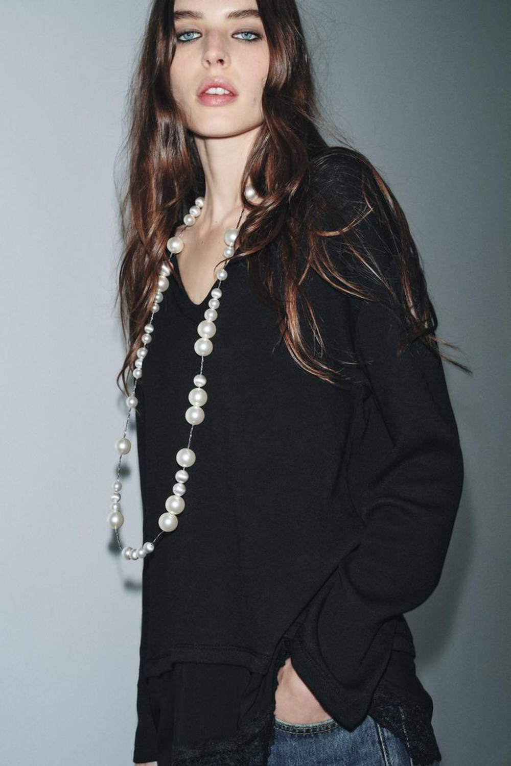 ZARA КОМБИНИРОВАННАЯ ФУТБОЛКА С КРУЖЕВОМ, ЧЕРНЫЙ