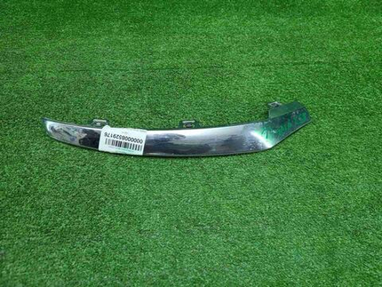 Молдинг бампера правый Mercedes GLC X253 (15-19)