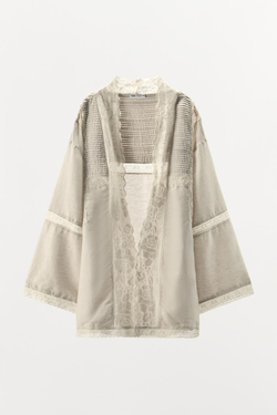 ZARA ХАЛАТ СО СКЛАДКАМИ И КРУЖЕВОМ LIMITED EDITION, ЖЕЛТОВАТО-БЕЛЫЙ