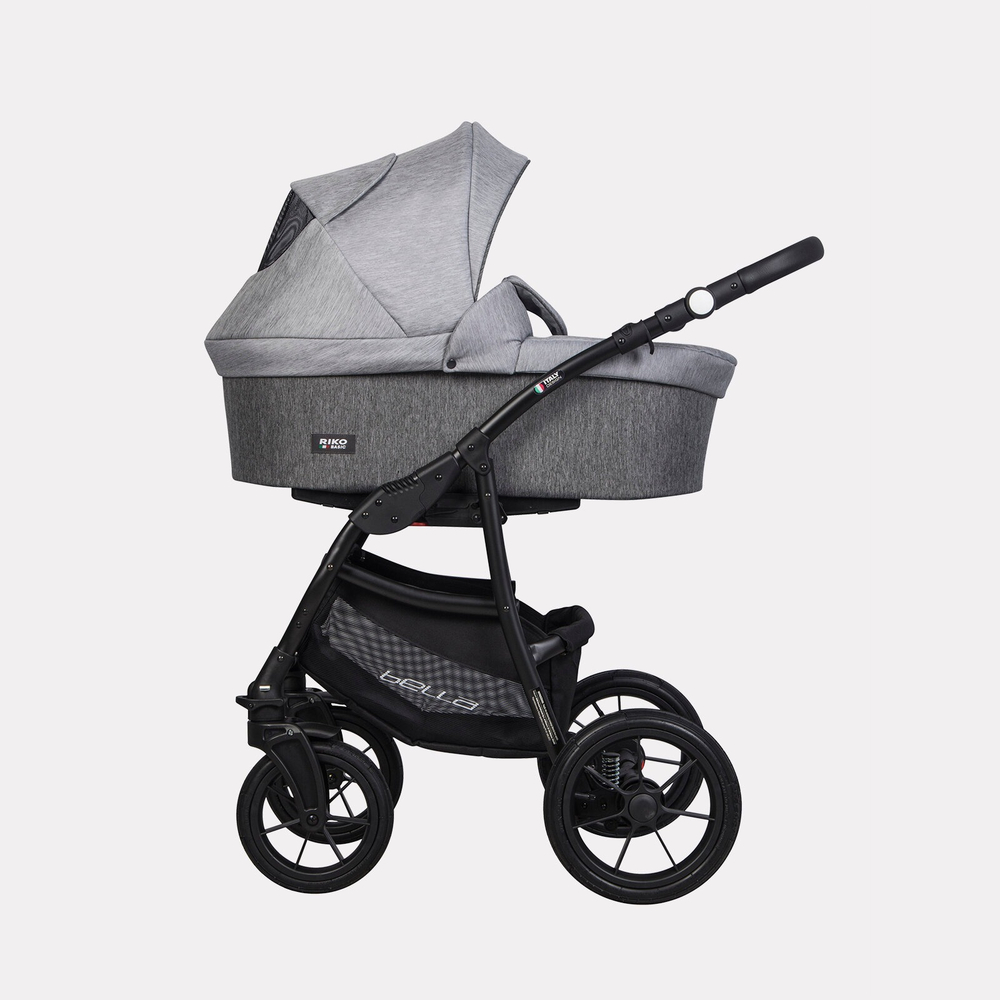 Коляска 3 в 1 Riko Basic Bella