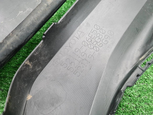 Бампер передний Toyota Camry 8 XV70 (2017-2021)