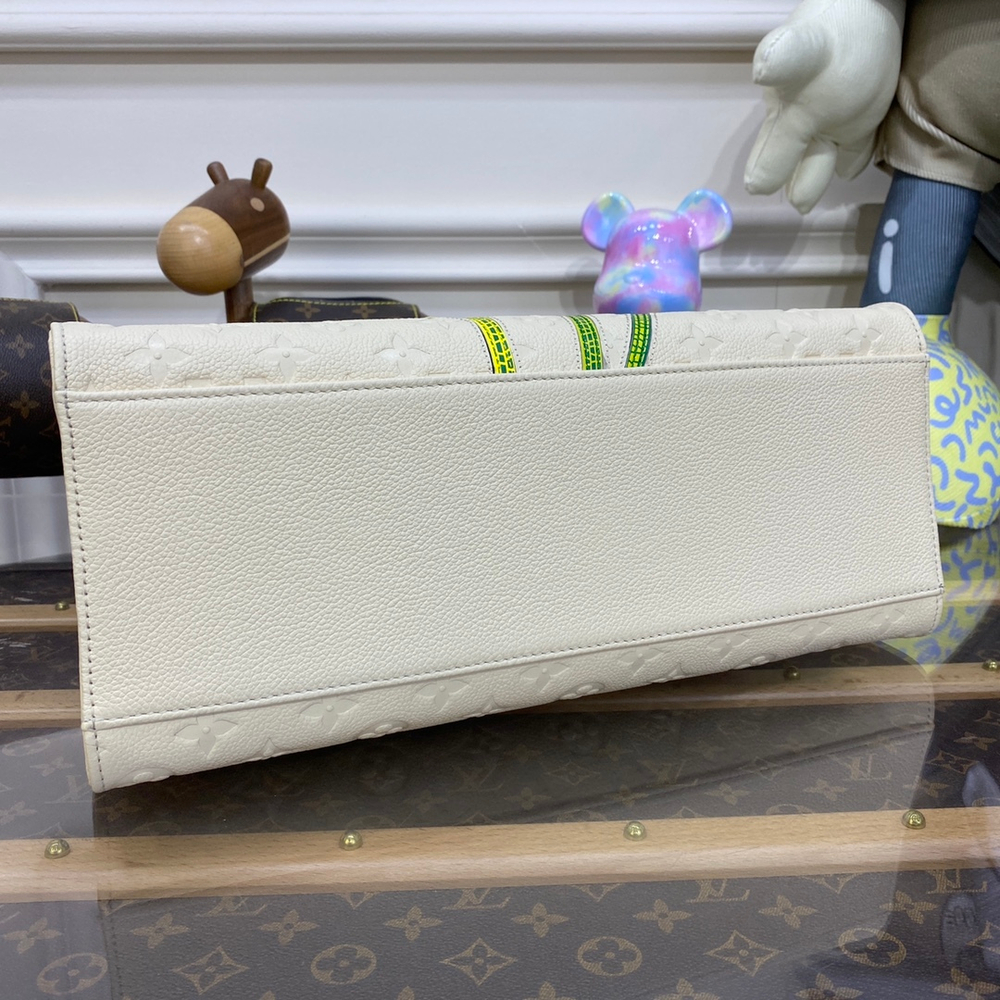 Louis Vuitton Onthego MM