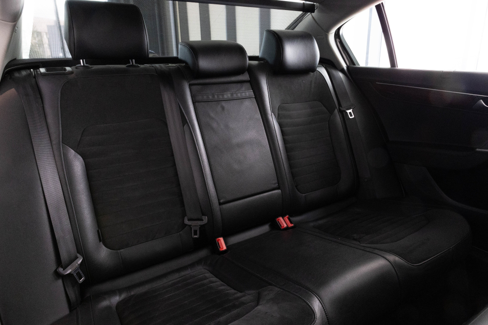 Volkswagen Passat, 2012 год