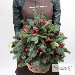 Ель "Дюймовочка в красном"