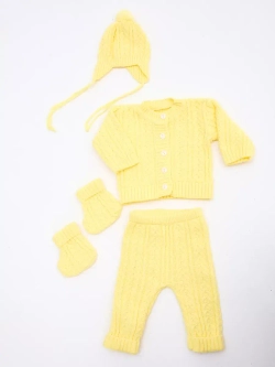 вязаный костюм для новорожденных