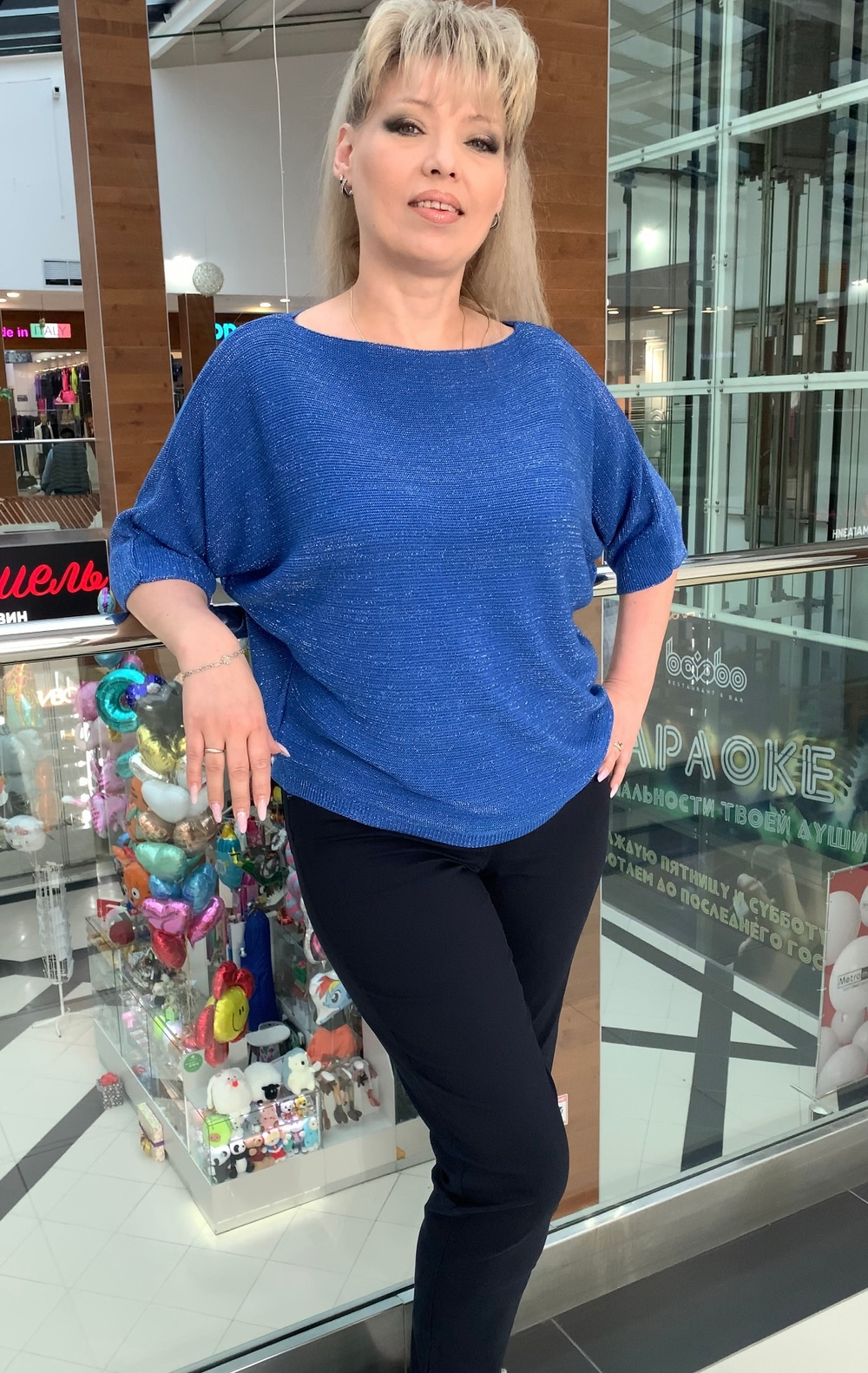 Нарядный итальянский  блузон с люрексом