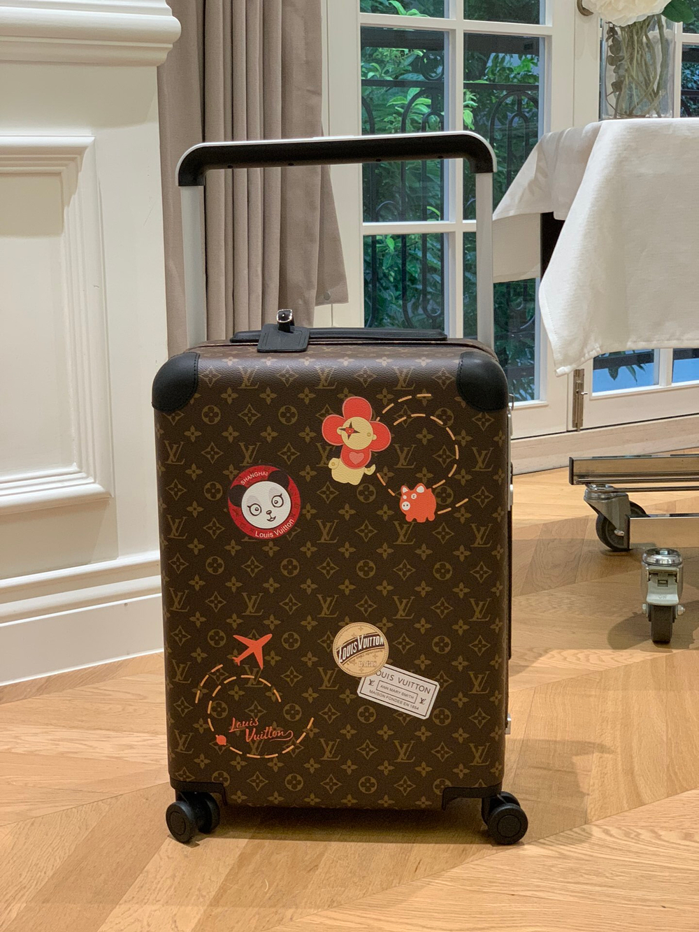 Louis Vuitton Horizon 55