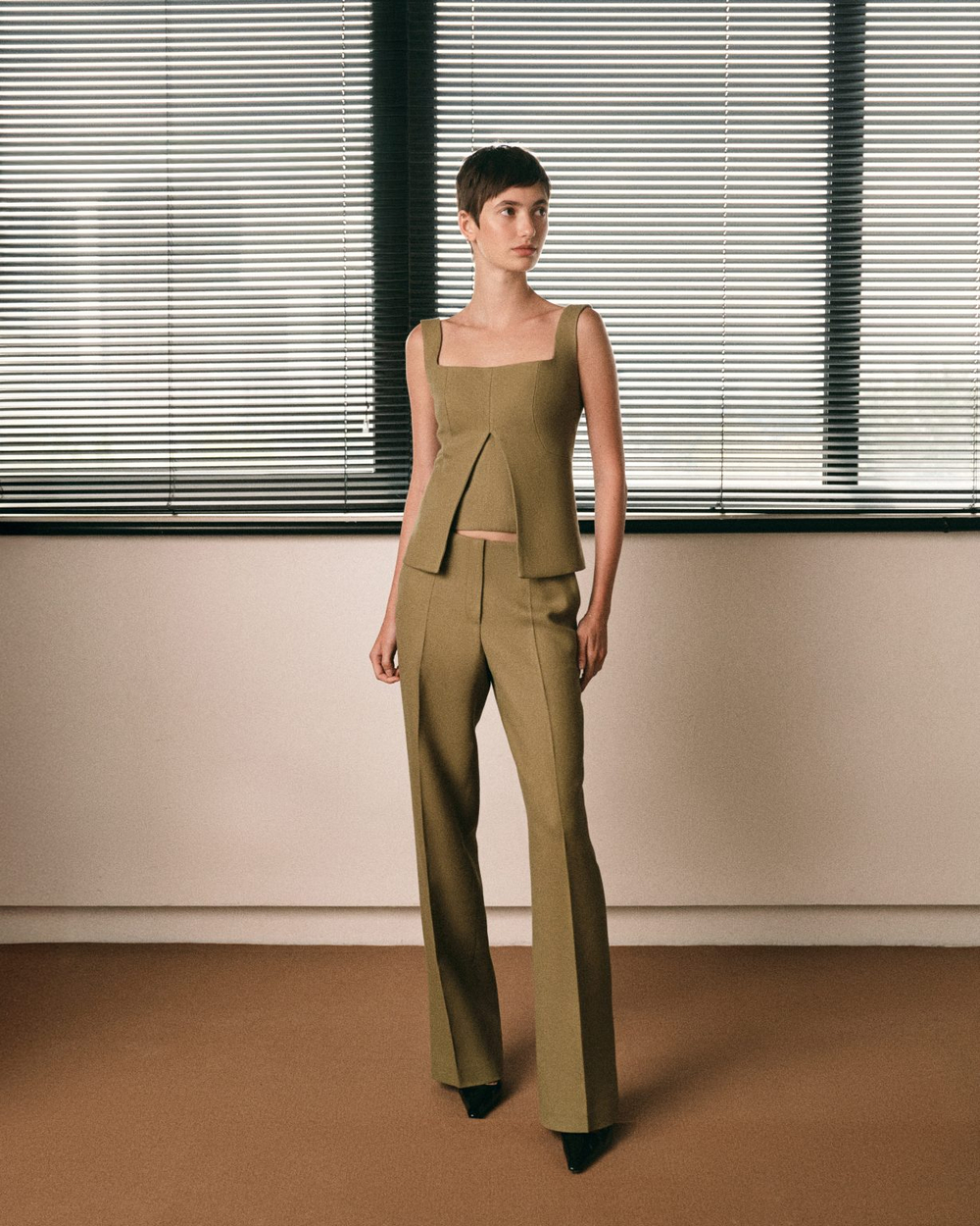 Брюки Оливковые прямые