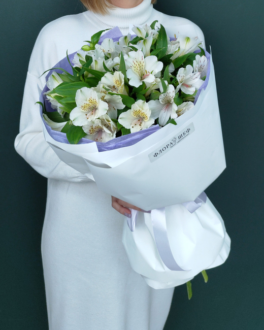 Букет из белой альстромерии 9 веток(00172)