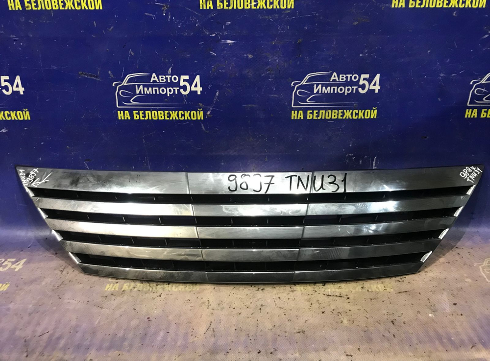 Решетка радиатора NISSAN PRESAGE 2003-2006