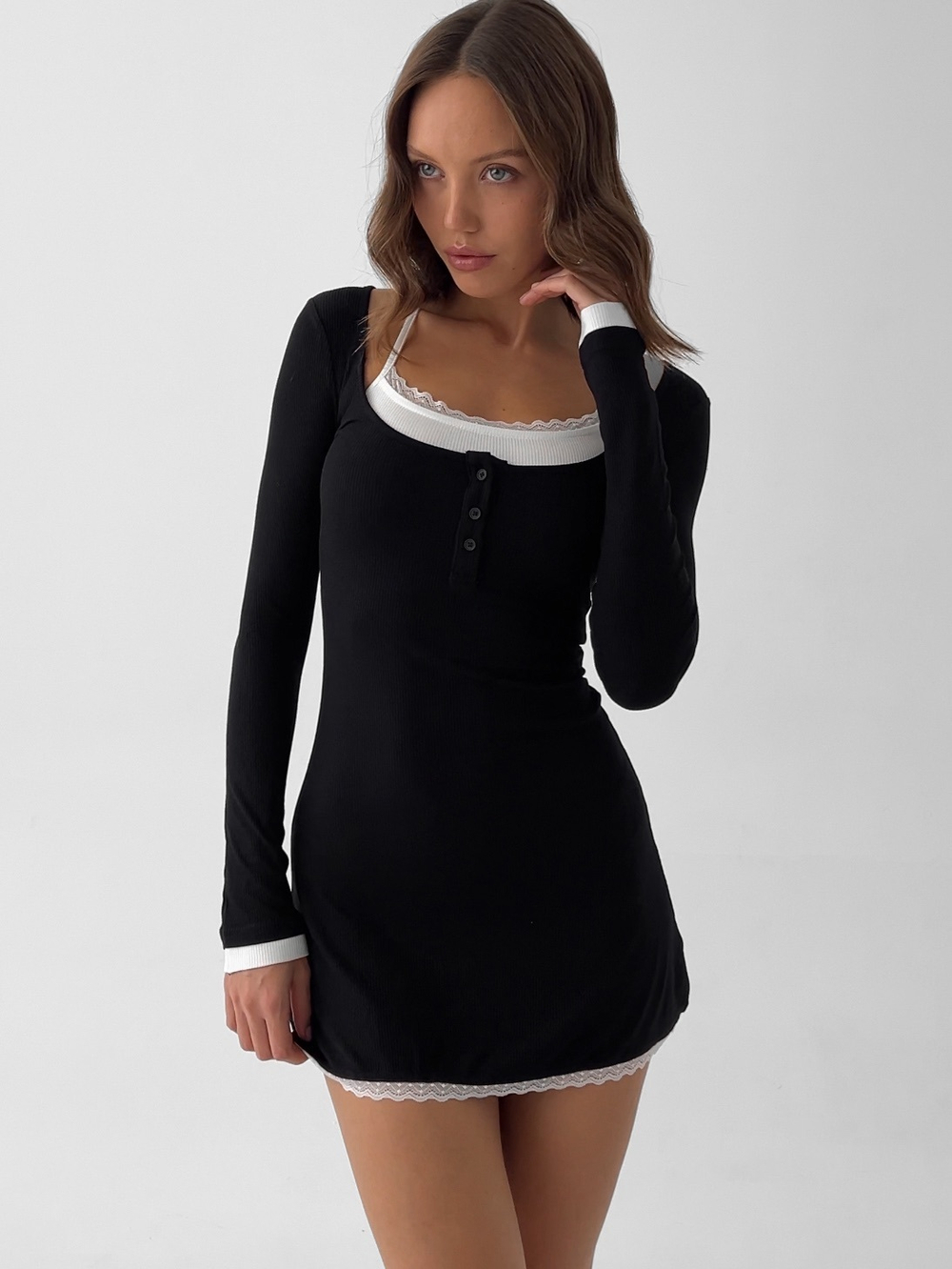 Платье трикотажное, короткое, с майкой, с ажурными вставками
