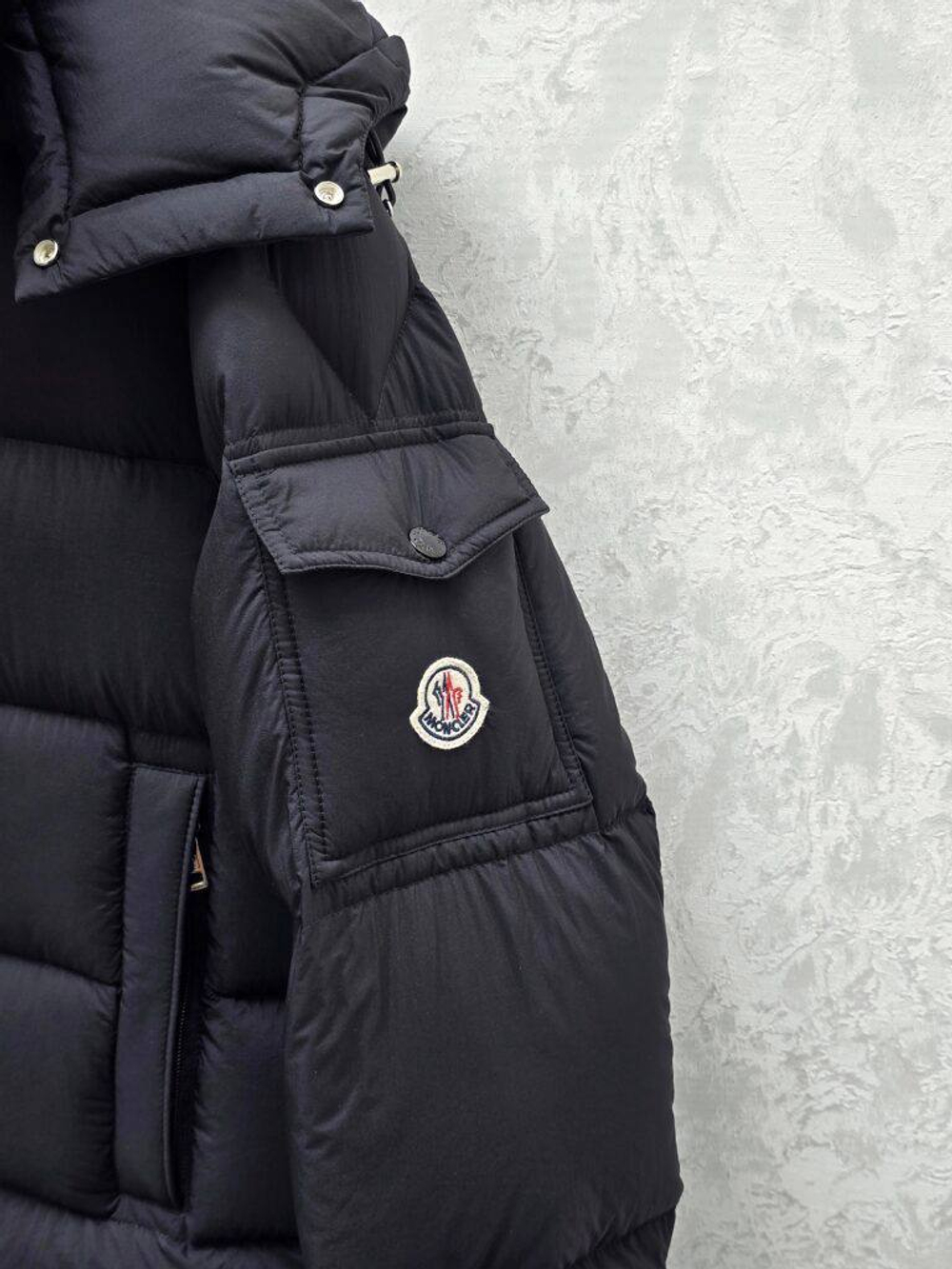 Пуховик Moncler