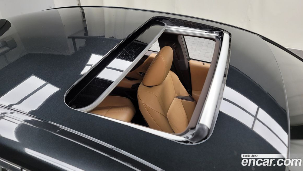 Lexus ES300h 7 Generation Luxury Plus (04.2021)