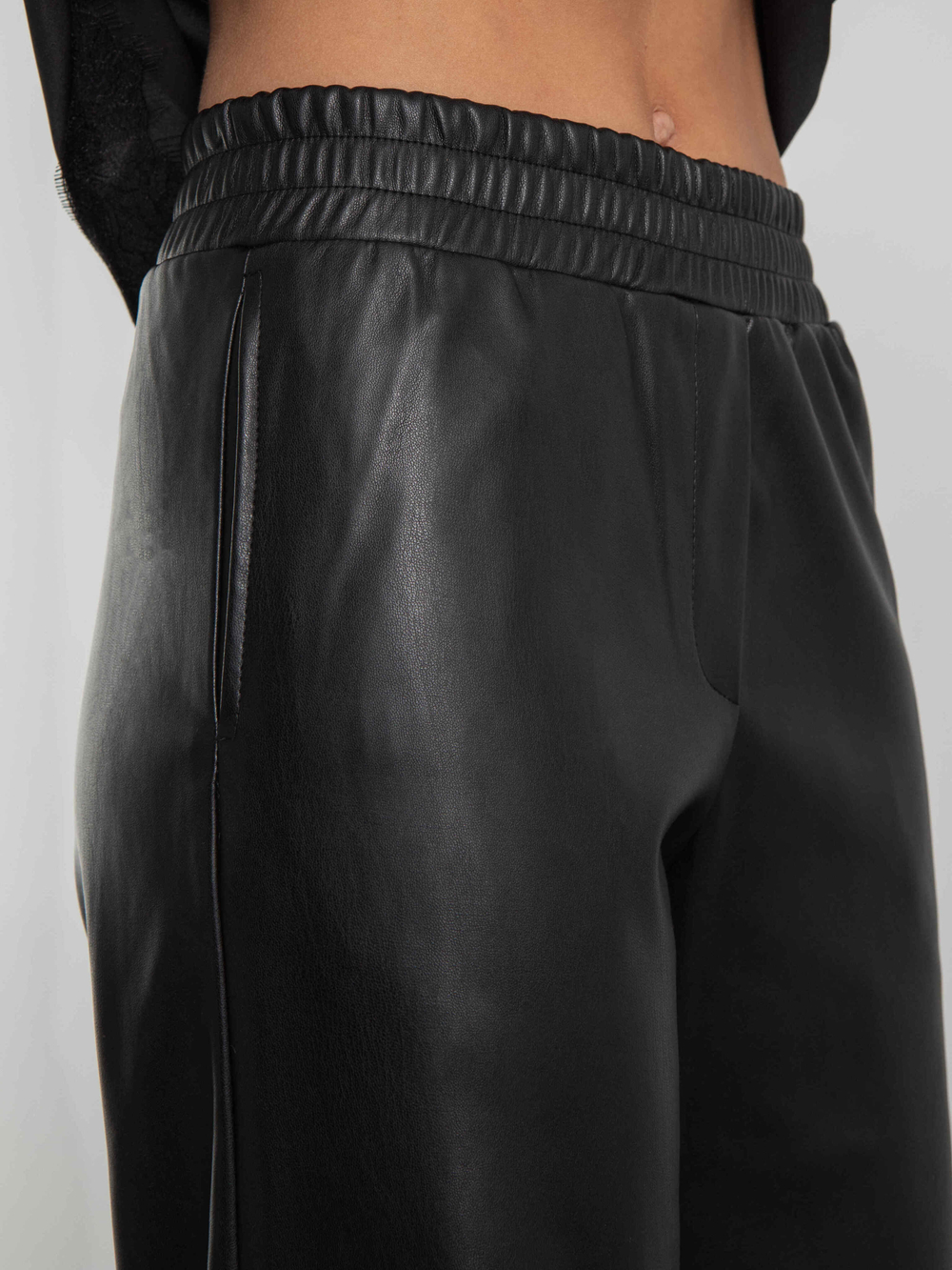 Брюки из экокожи на замше Mirage