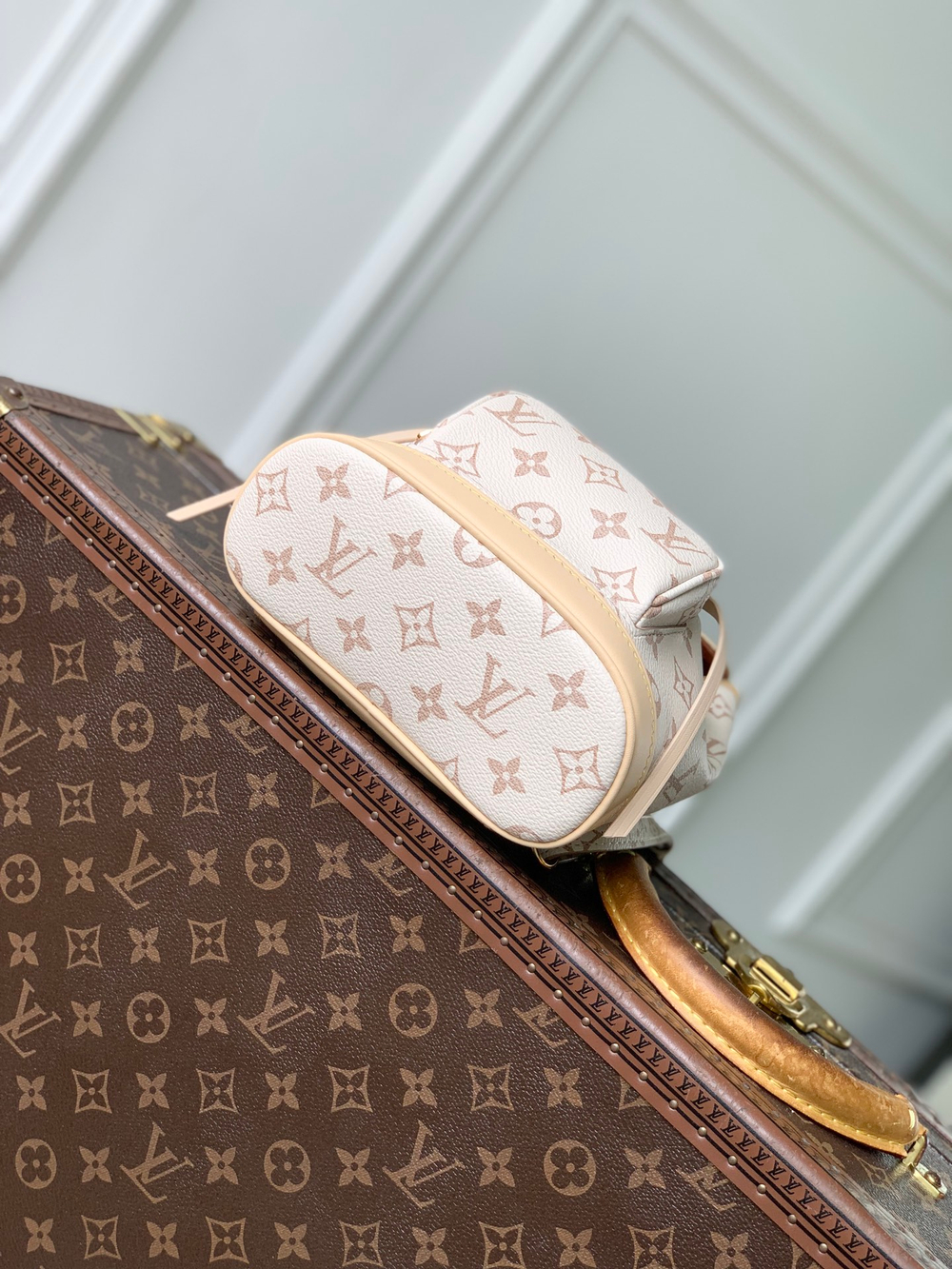 Louis Vuitton Montsouris Mini
