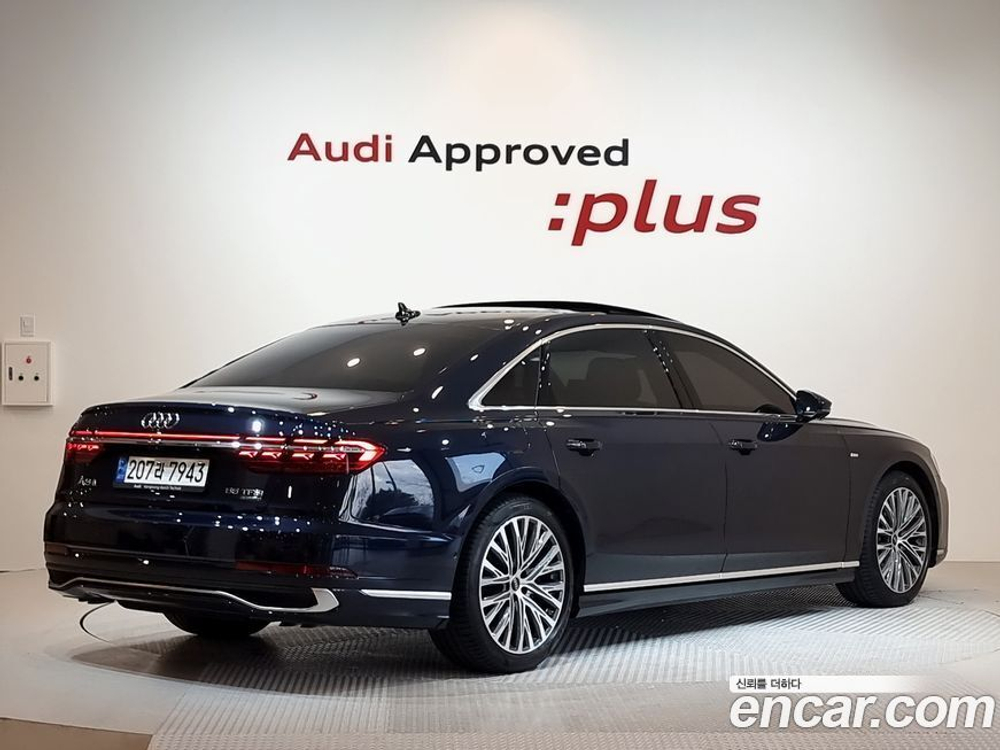 Audi A8 (D5) 55 TFSI Quattro Premium LWB (12.2022)
