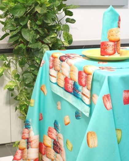 Скатерть 140x240 Viscontea di Milano Macaron beij