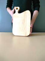 Доска разделочная из дерева сервировочная