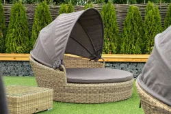 "Стильяно" плетеная кровать круглая, цвет соломенный