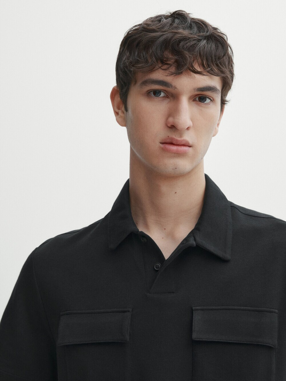 Massimo Dutti Хлопковая рубашка-поло с короткими рукавами и карманами, черный