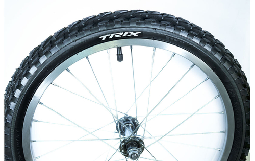 Колесо переднее 18 в сборе алюмневый обод, передняя втулка, камера, покрышка Compass