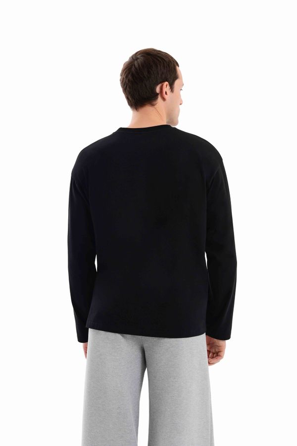 Лонгслив Оверсайз черный - фото 3