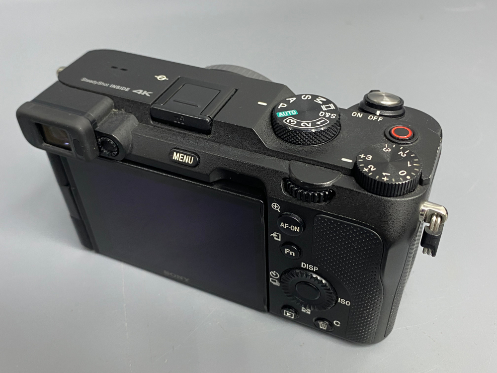 Sony A7C