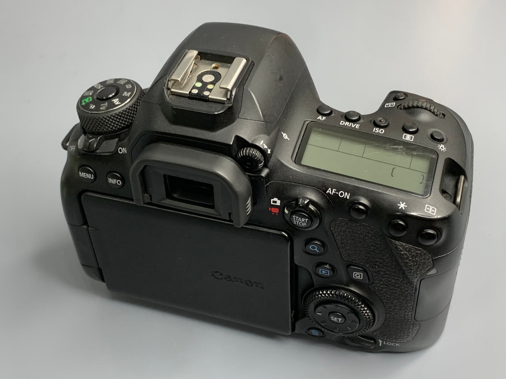 Canon 6D Mark II 105.000 кадров